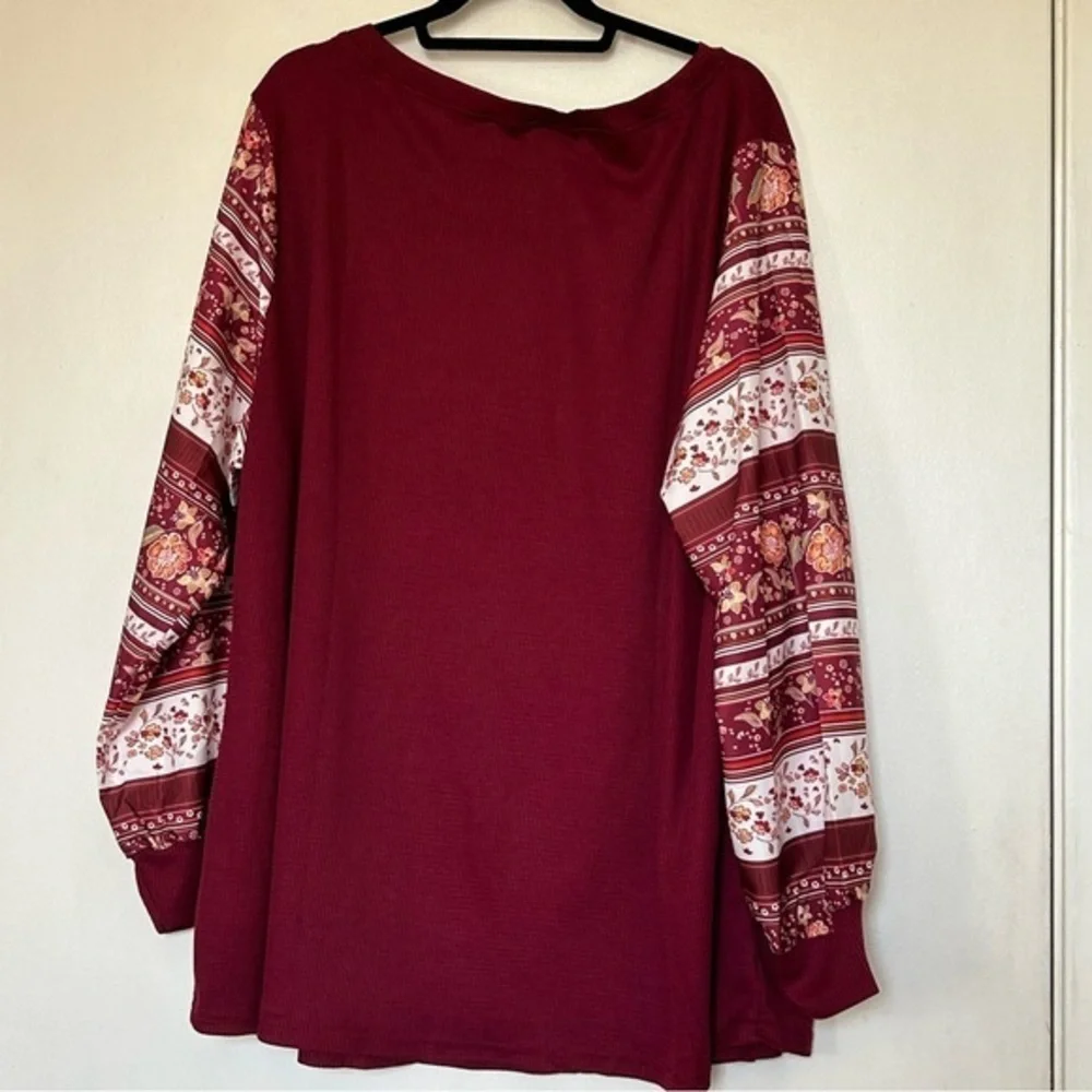 BloomChic NWT Boho Print Patchwork Crew Neck Sweatshirt- Size 26 - Picture 4 of 15